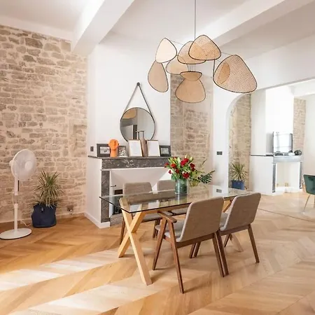 Apartamento Harmonie Nimes