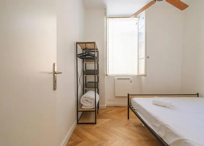 Apartment Harmonie Nimes